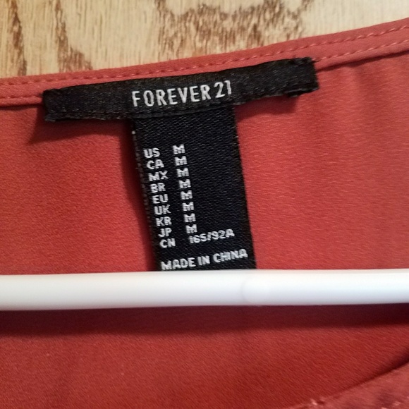 Forever 21 top - Picture 2 of 3